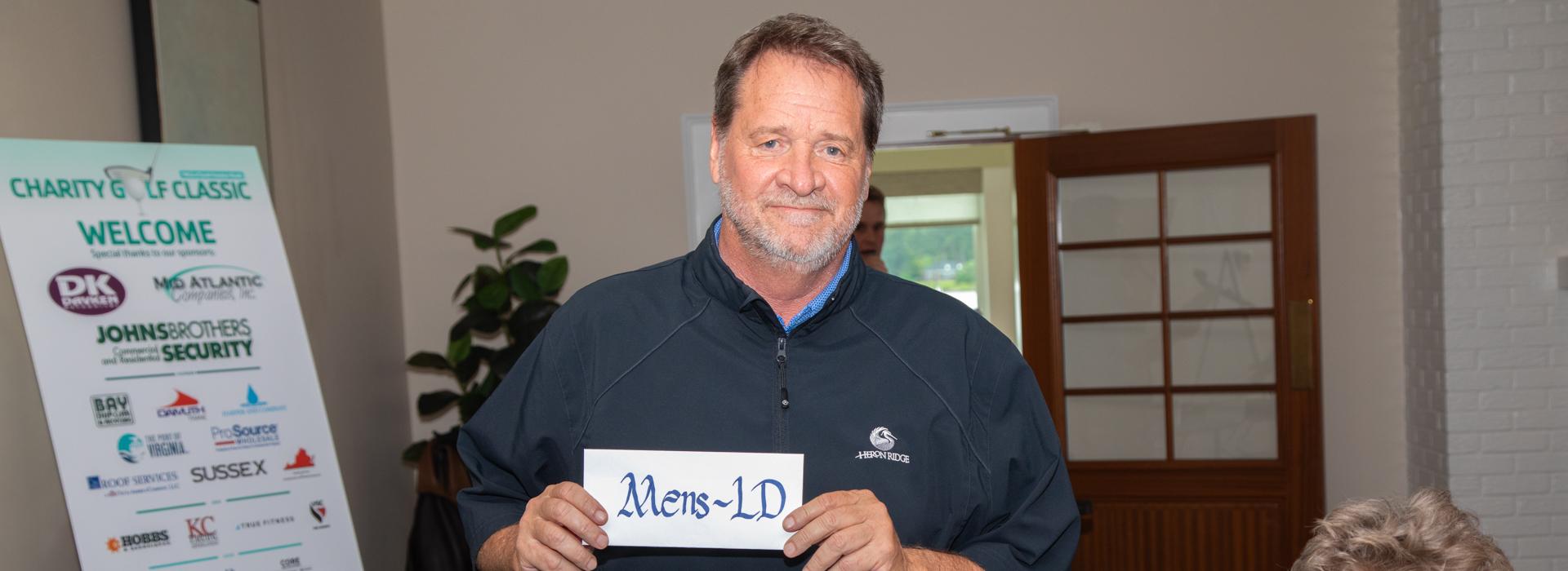 Winner of the Men's Longest Drive