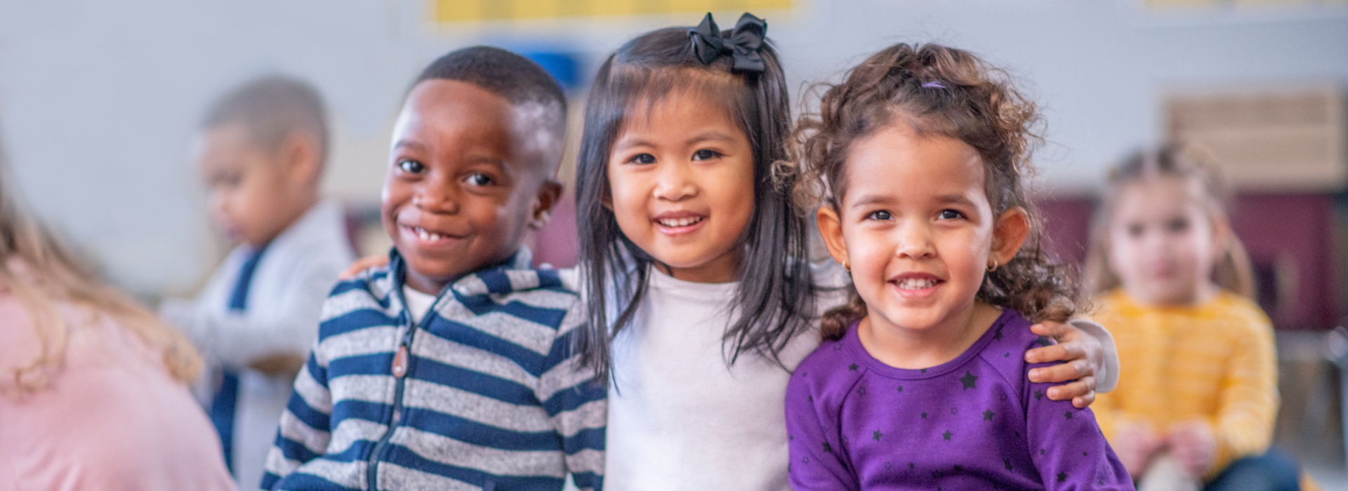 Diverse group of smiling kids